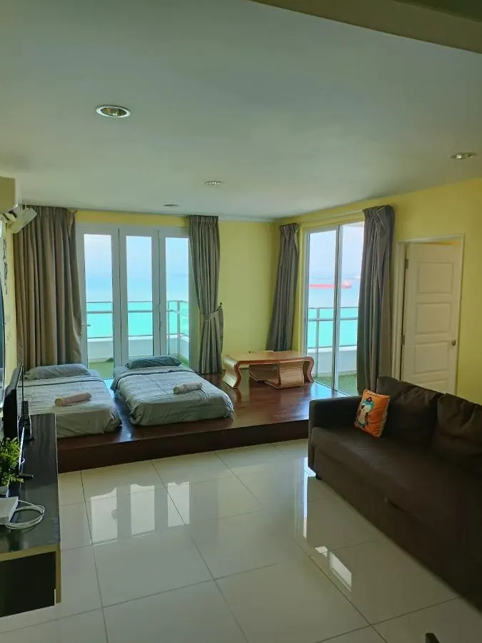 Mansion One Peaceful Homestay George Town Malezya